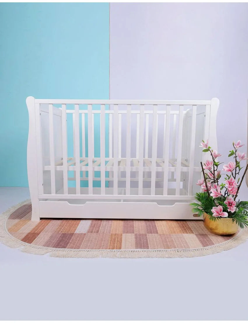 Zubaida's Bambies Wooden Cot White - Zubaidas Officialâ„¢